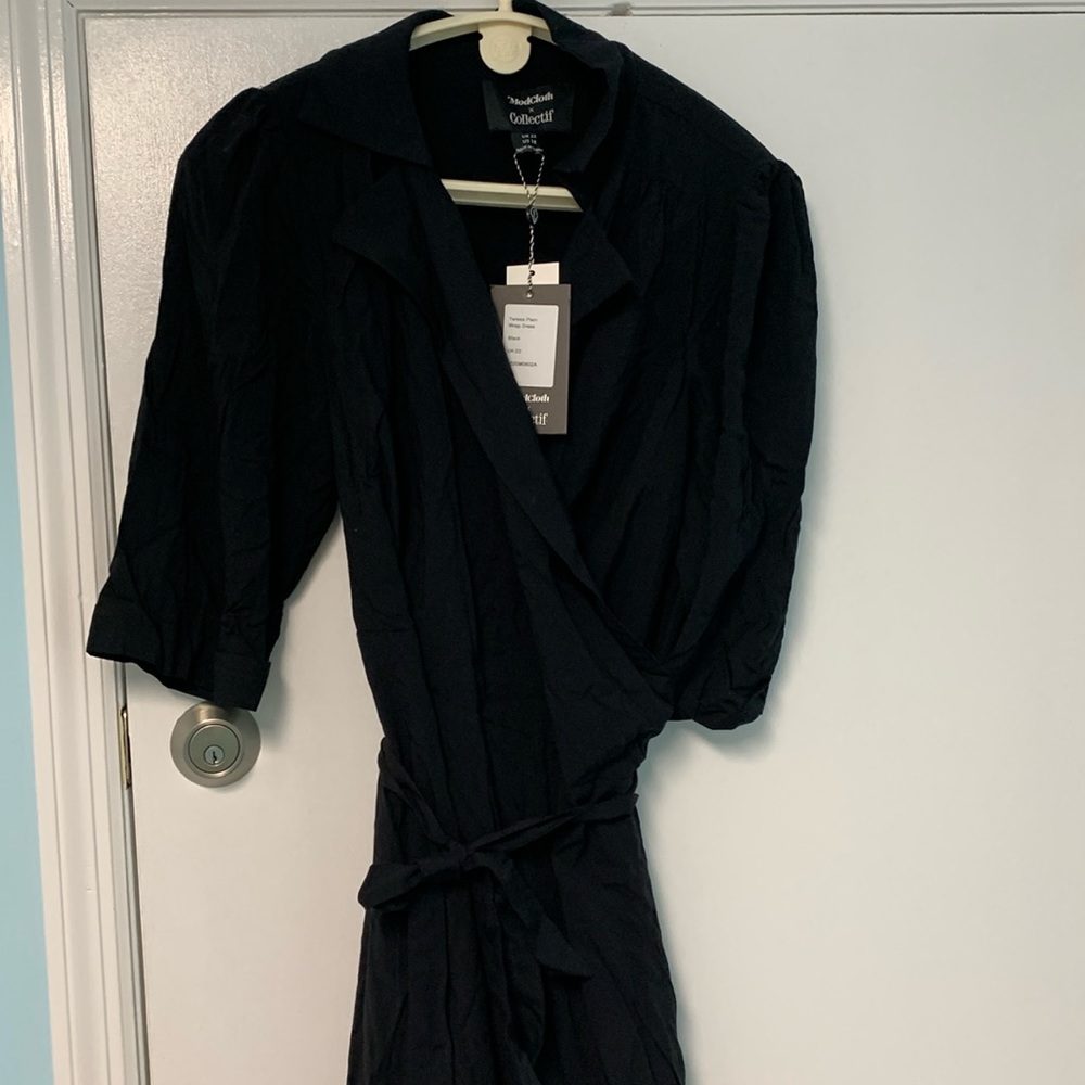 ModCloth Teresa size 18 wrap dress tie black wrap mod cloth